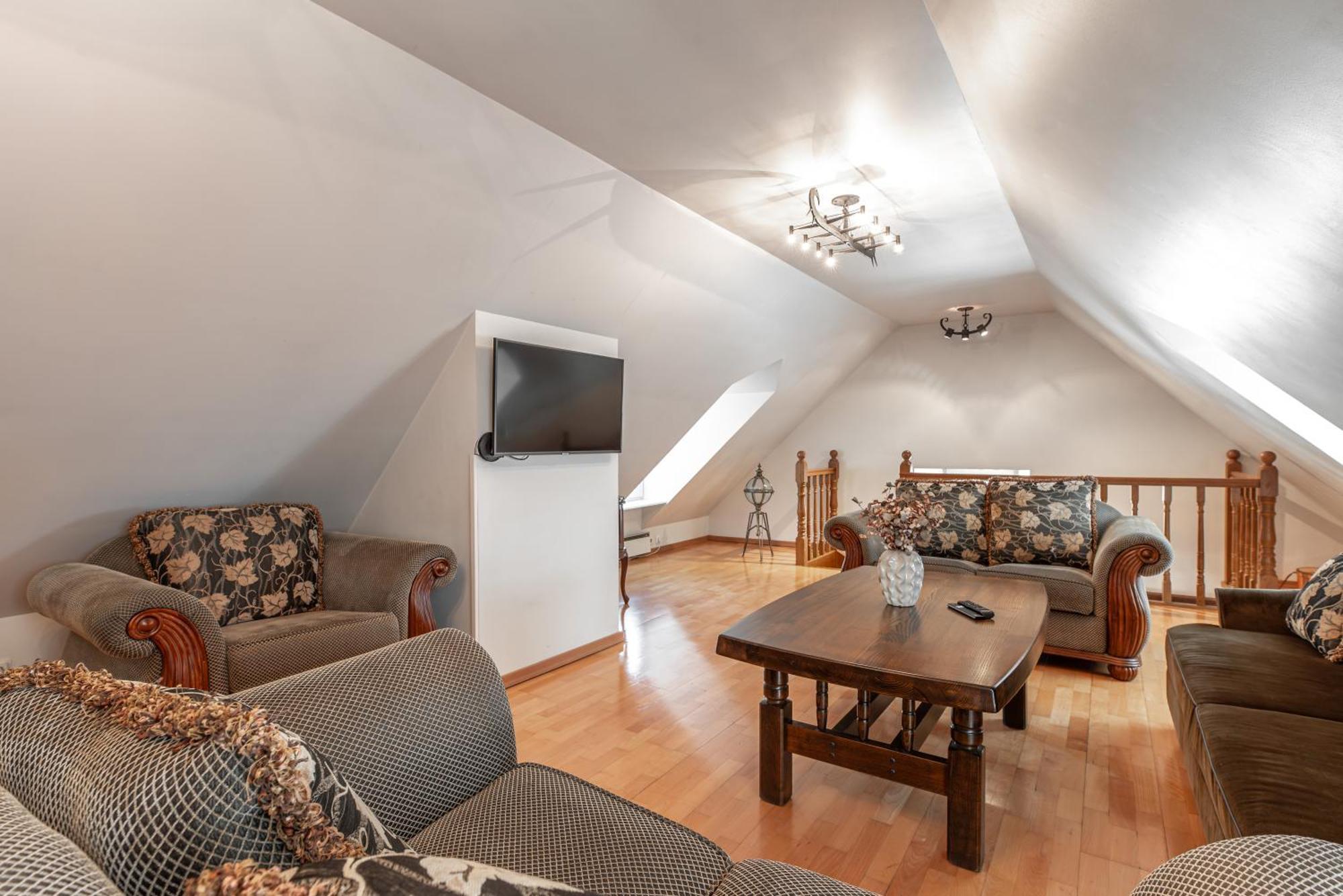 Airhome - Old Dominican Monastery Tallinn Eksteriør billede