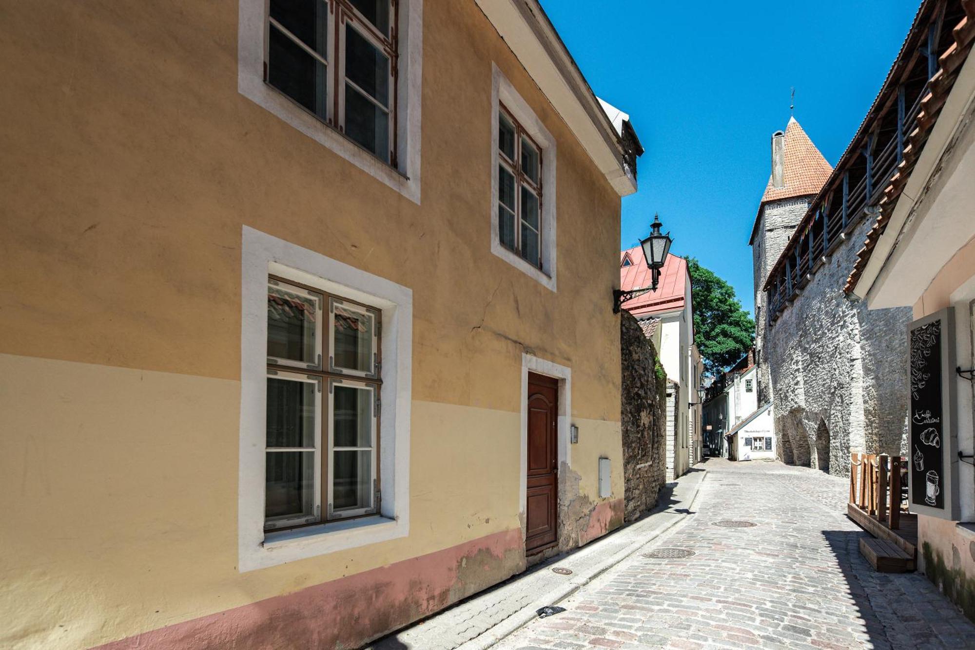 Airhome - Old Dominican Monastery Tallinn Eksteriør billede